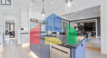 Residential - Single Family Home - Toronto, Canada - Canada