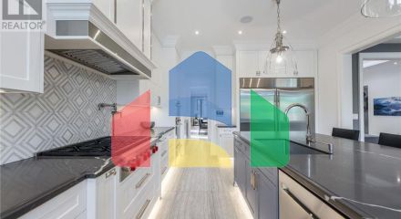 Residential - Single Family Home - Toronto, Canada - Canada