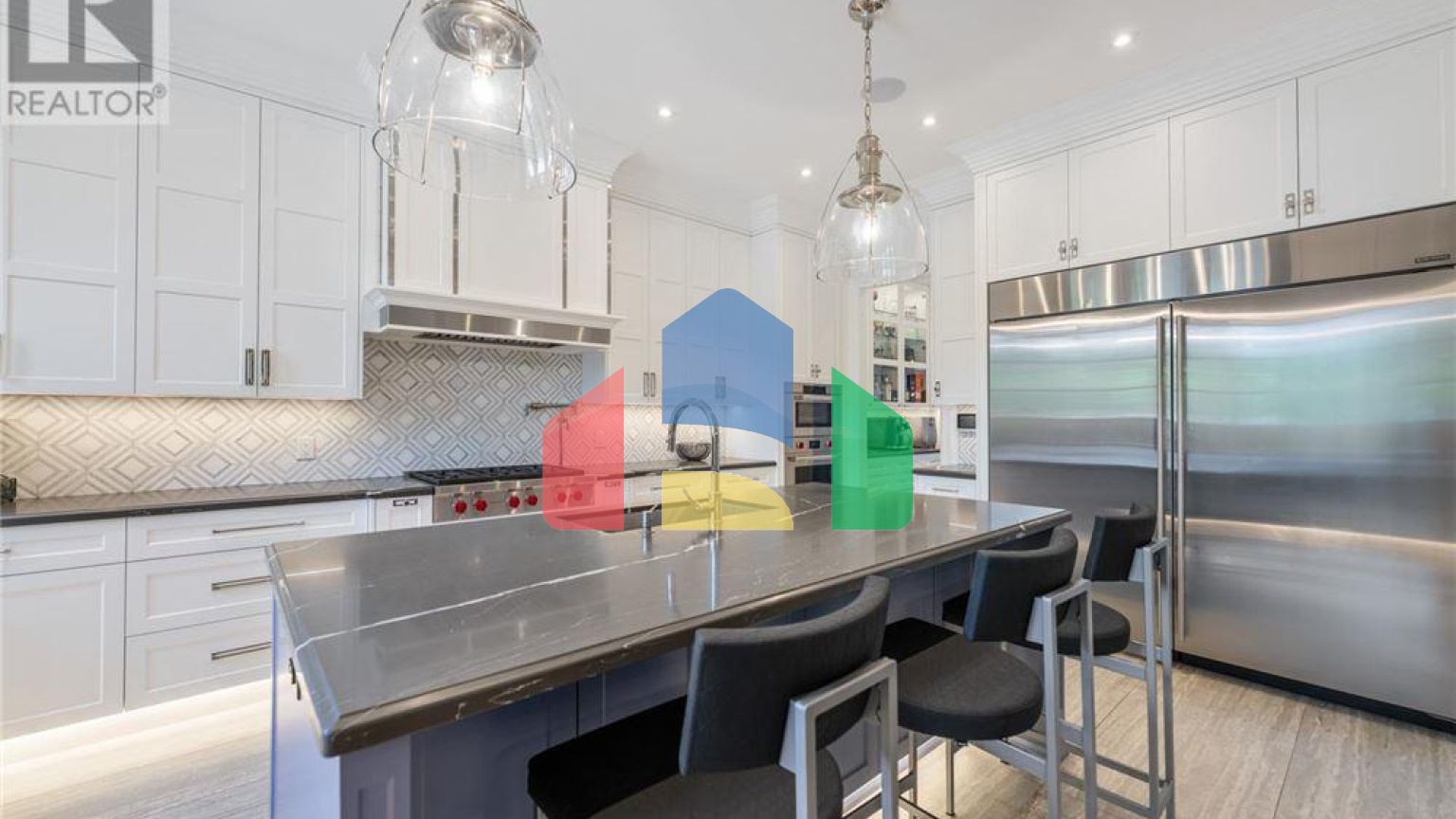 Residential - Single Family Home - Toronto, Canada - Canada