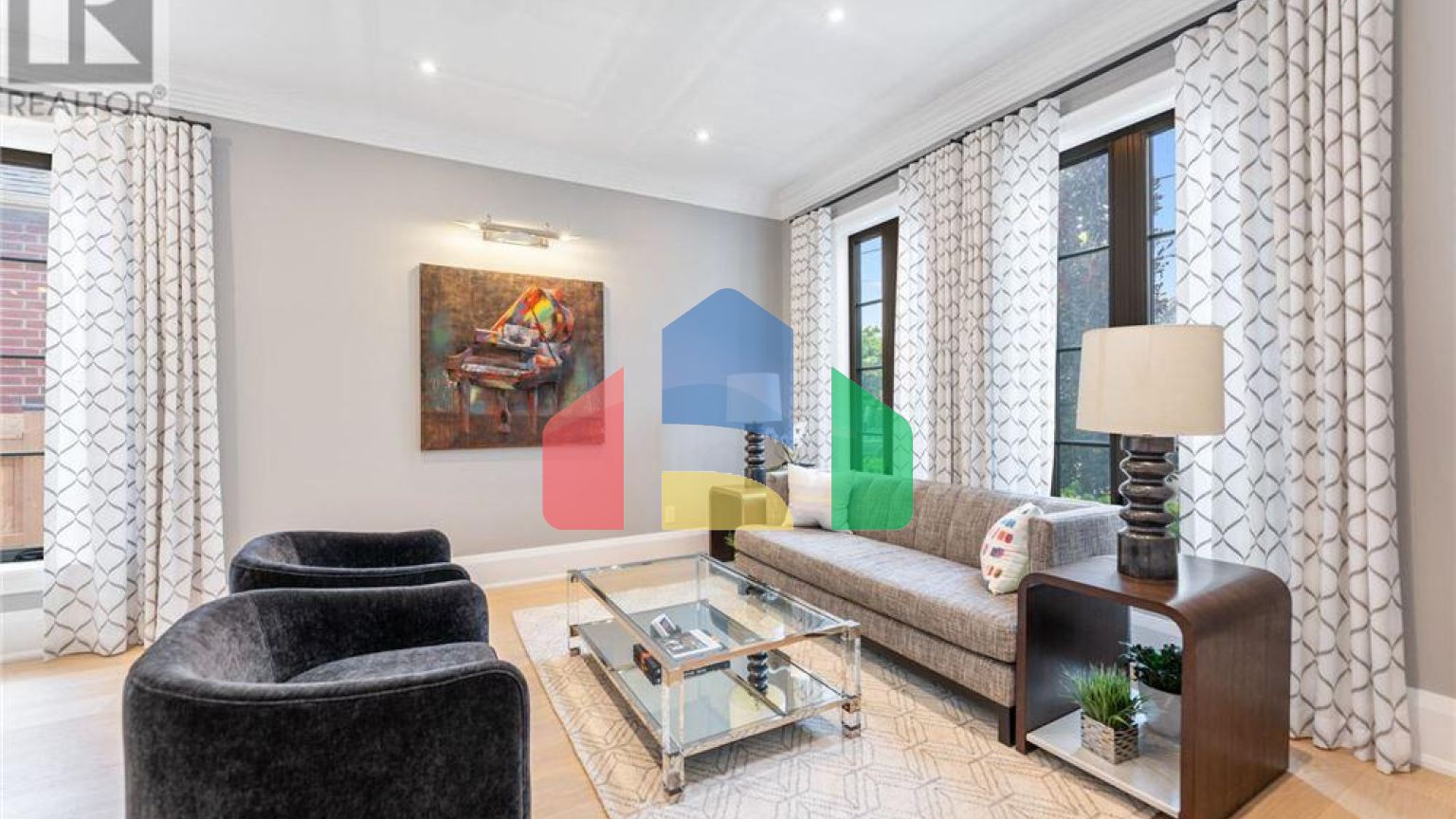 Residential - Single Family Home - Toronto, Canada - Canada