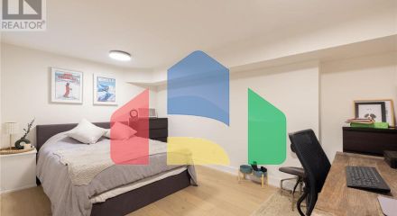 Residential - Single Family Home - Toronto, Canada - Canada