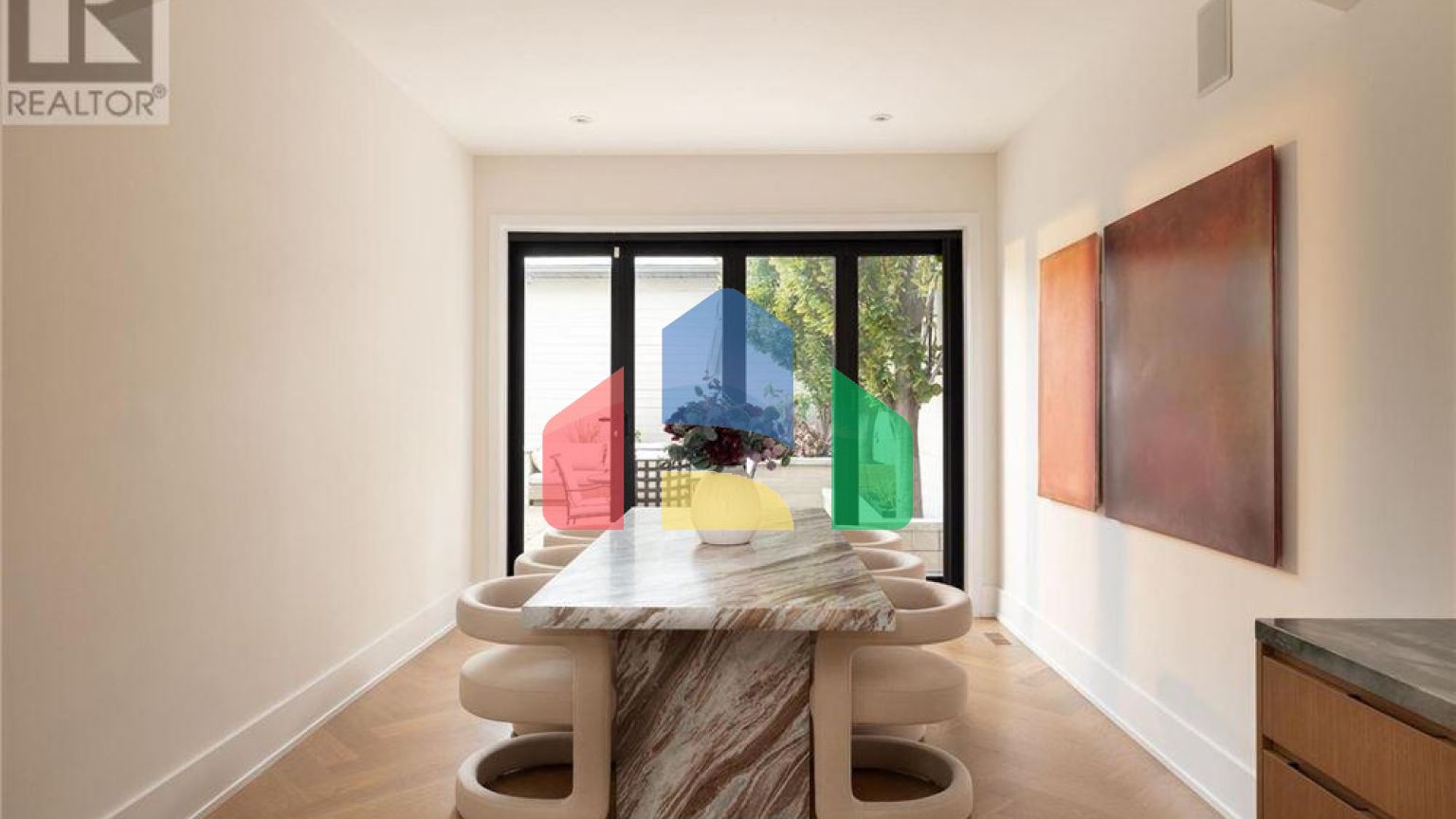 Residential - Single Family Home - Toronto, Canada - Canada