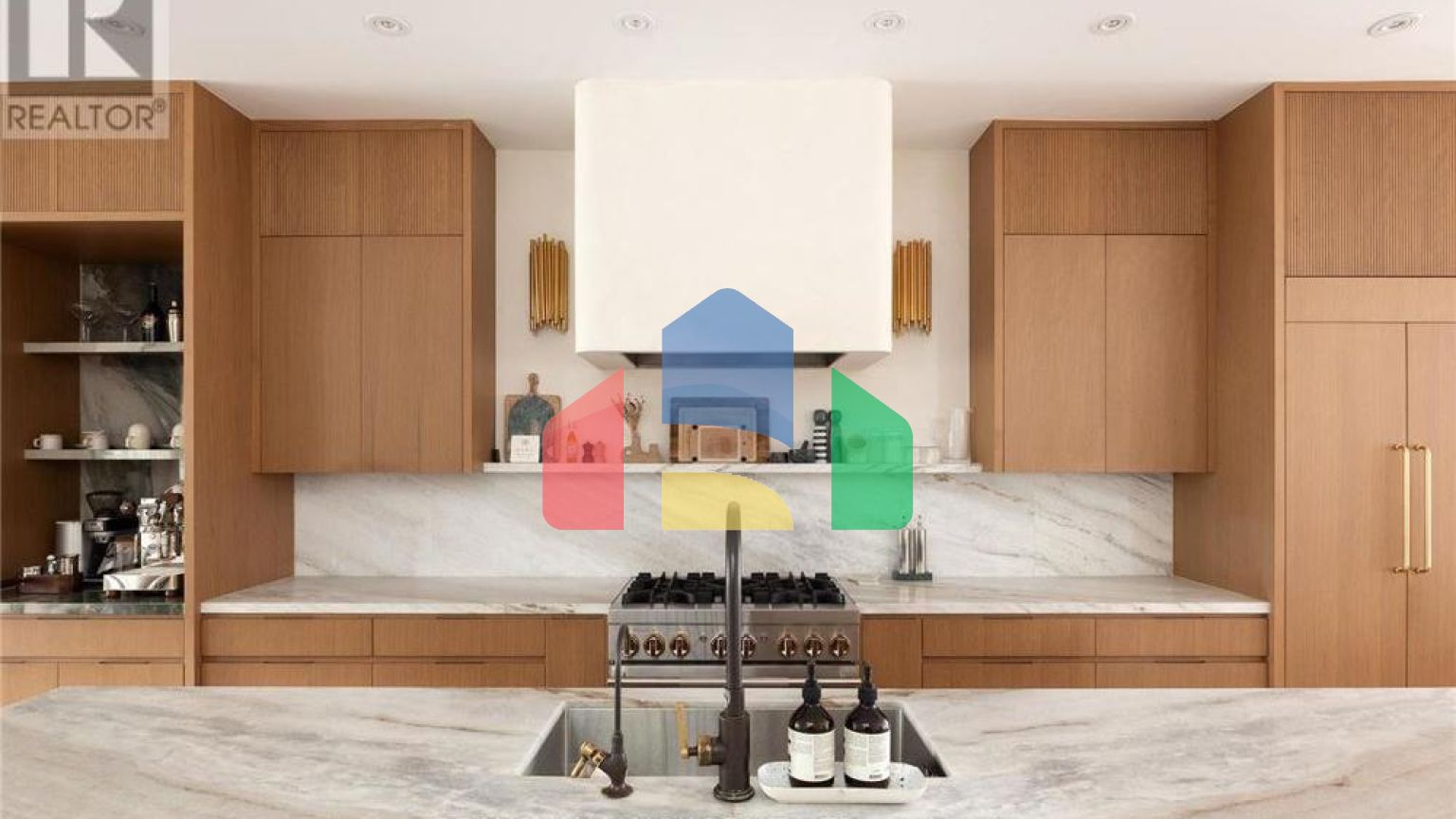 Residential - Single Family Home - Toronto, Canada - Canada