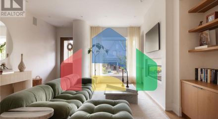 Residential - Single Family Home - Toronto, Canada - Canada