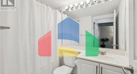 Residential - Single Family Home - Toronto, Canada - Canada