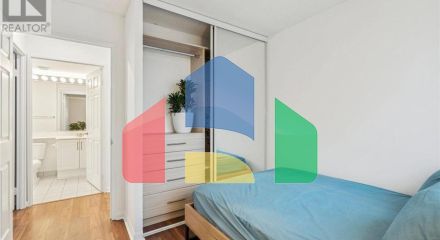 Residential - Single Family Home - Toronto, Canada - Canada