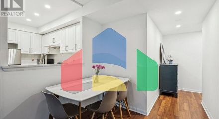 Residential - Single Family Home - Toronto, Canada - Canada