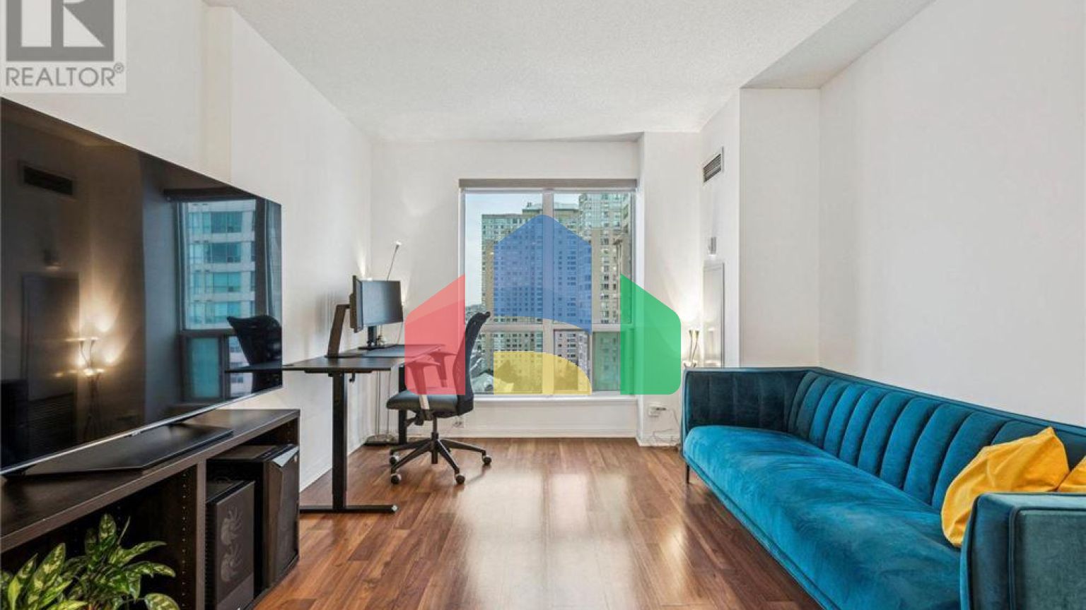 Residential - Single Family Home - Toronto, Canada - Canada