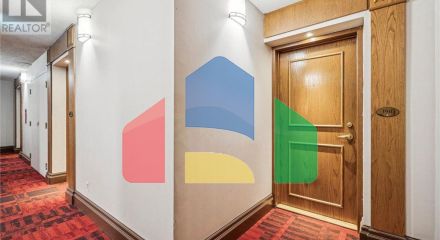 Residential - Single Family Home - Toronto, Canada - Canada