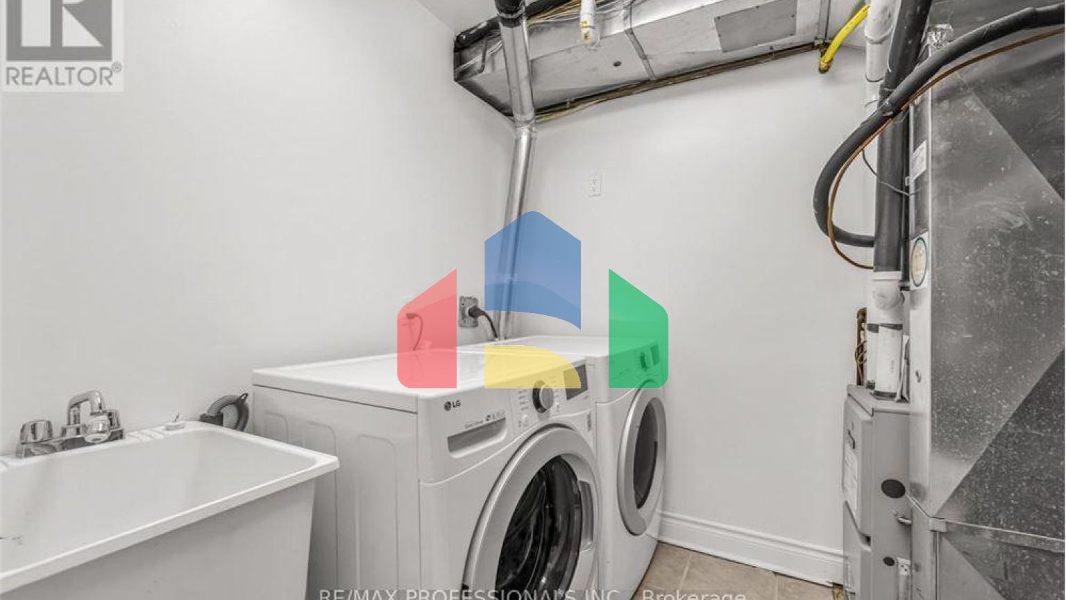 Residential - Multi-Family - Toronto, Canada - Canada