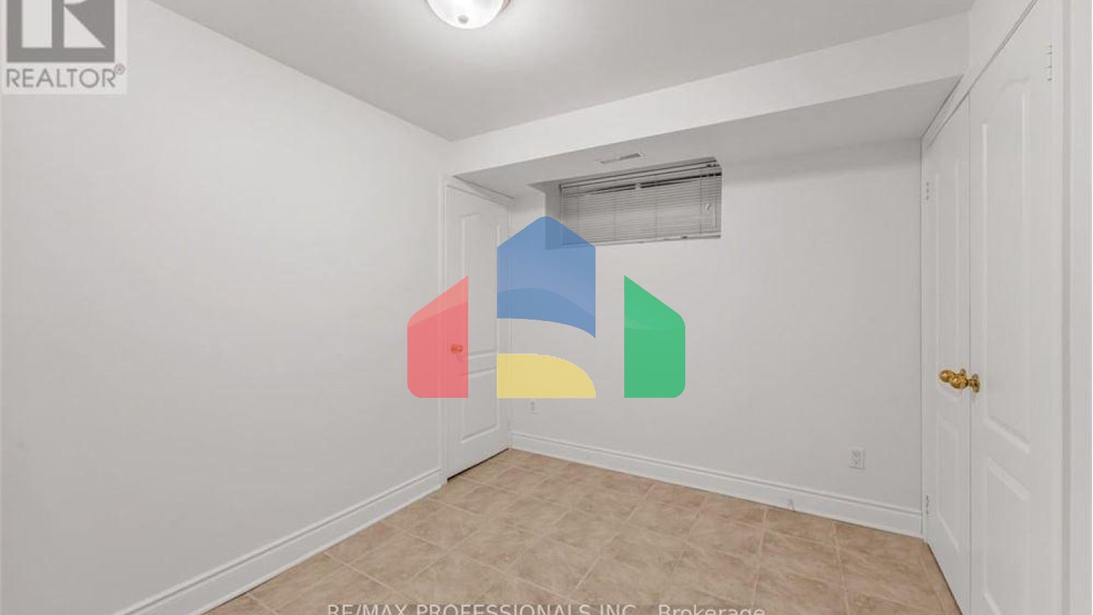 Residential - Multi-Family - Toronto, Canada - Canada