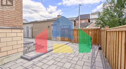 Residential - Single Family Home - Toronto, Canada - Canada