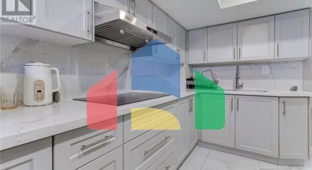 Residential - Single Family Home - Toronto, Canada - Canada