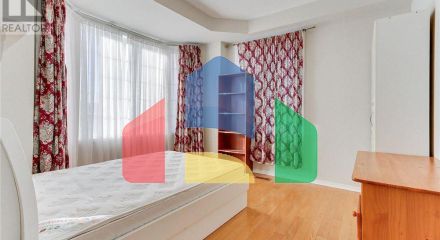 Residential - Single Family Home - Toronto, Canada - Canada