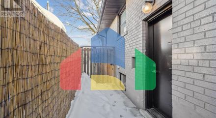 Residential - Single Family Home - Toronto, Canada - Canada