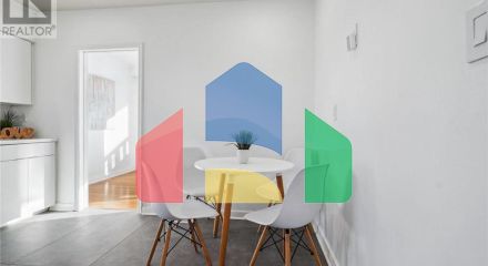 Residential - Single Family Home - Toronto, Canada - Canada