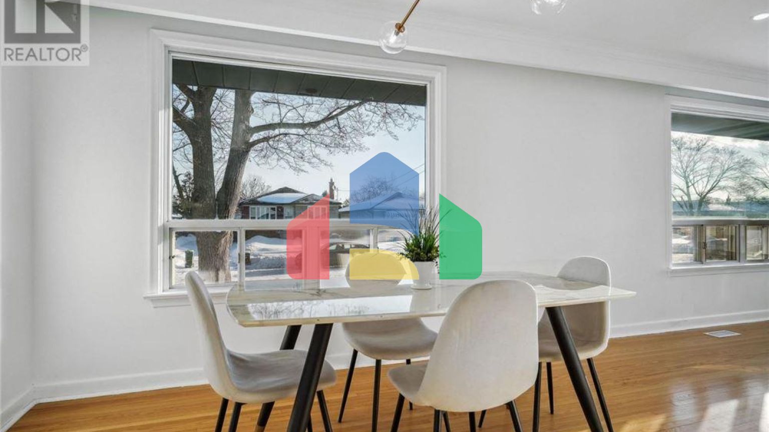 Residential - Single Family Home - Toronto, Canada - Canada