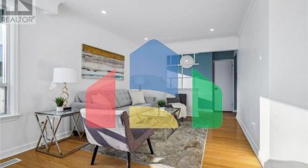 Residential - Single Family Home - Toronto, Canada - Canada