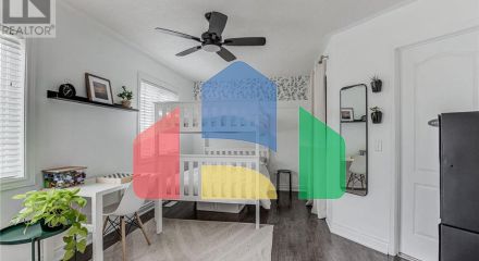 Residential - Single Family Home - Toronto, Canada - Canada