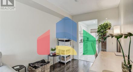 Residential - Single Family Home - Toronto, Canada - Canada