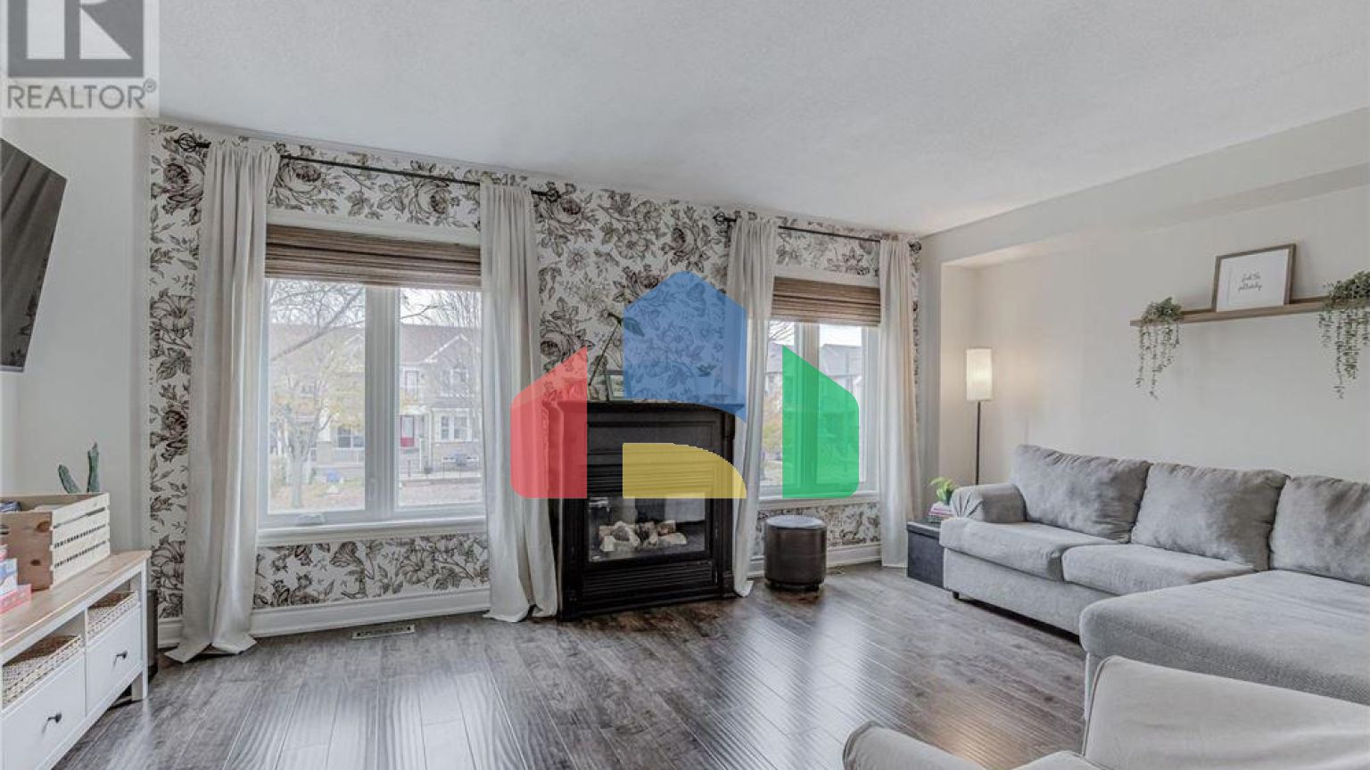 Residential - Single Family Home - Toronto, Canada - Canada