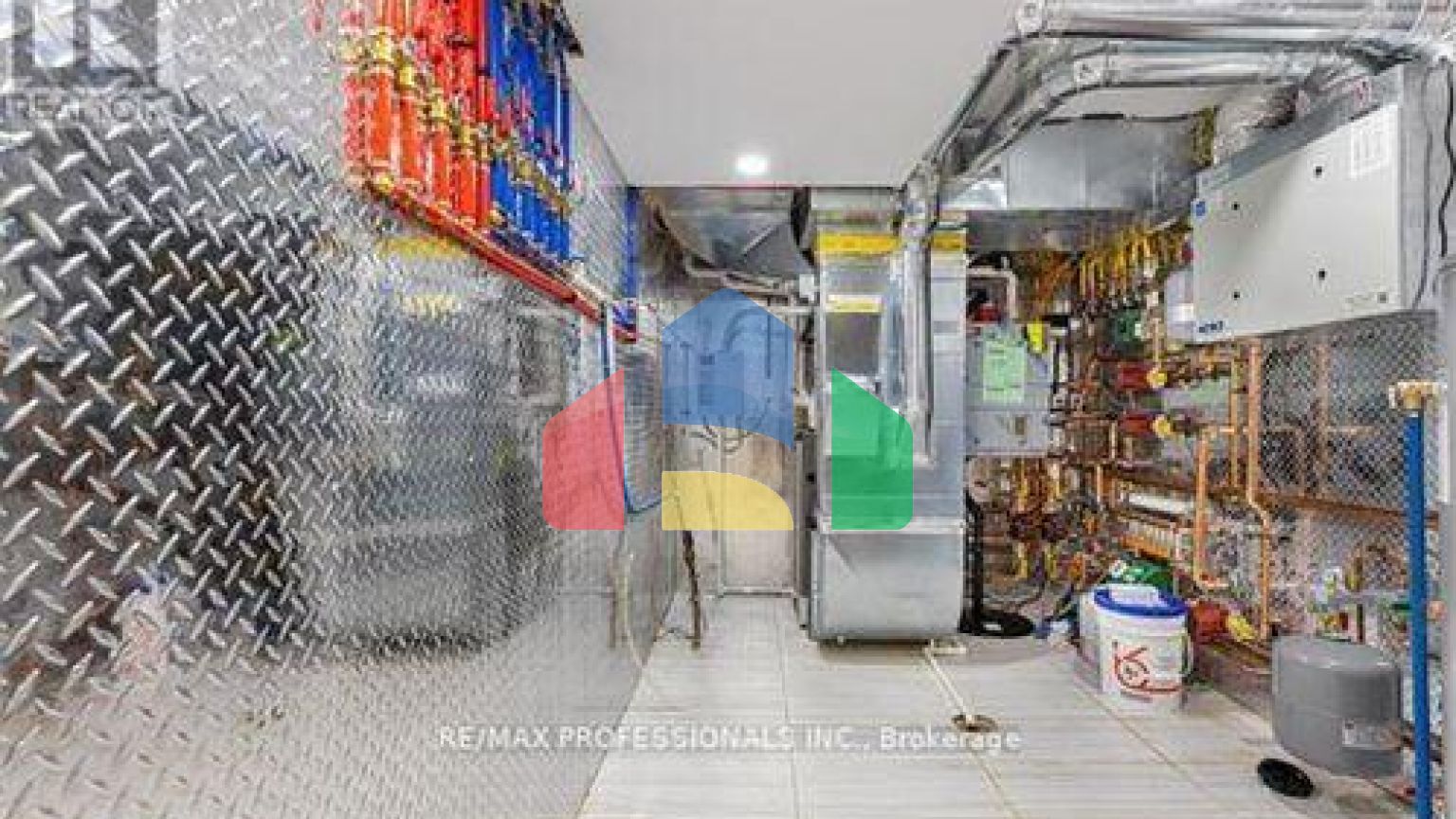 Residential - Multi-Family - Toronto, Canada - Canada