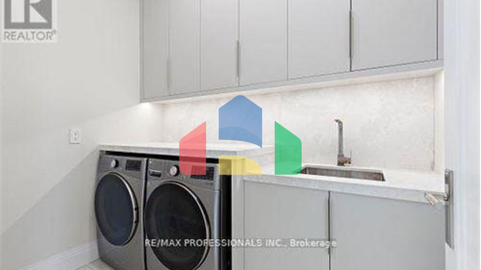 Residential - Multi-Family - Toronto, Canada - Canada