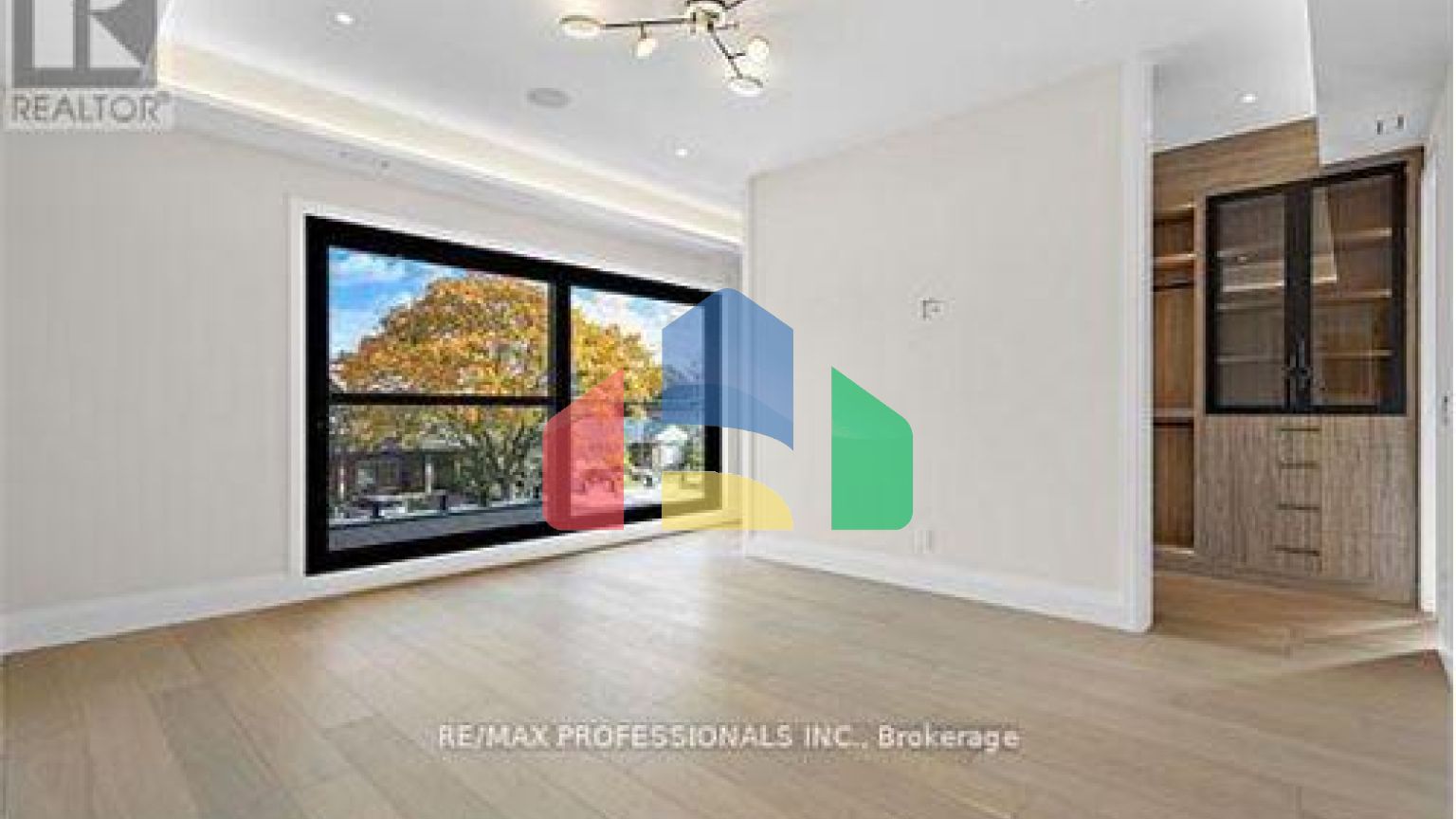 Residential - Multi-Family - Toronto, Canada - Canada