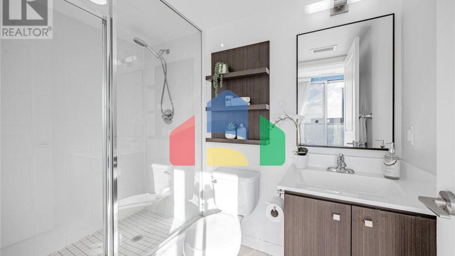 Residential - Condo/Apartment - Toronto, Canada - Canada