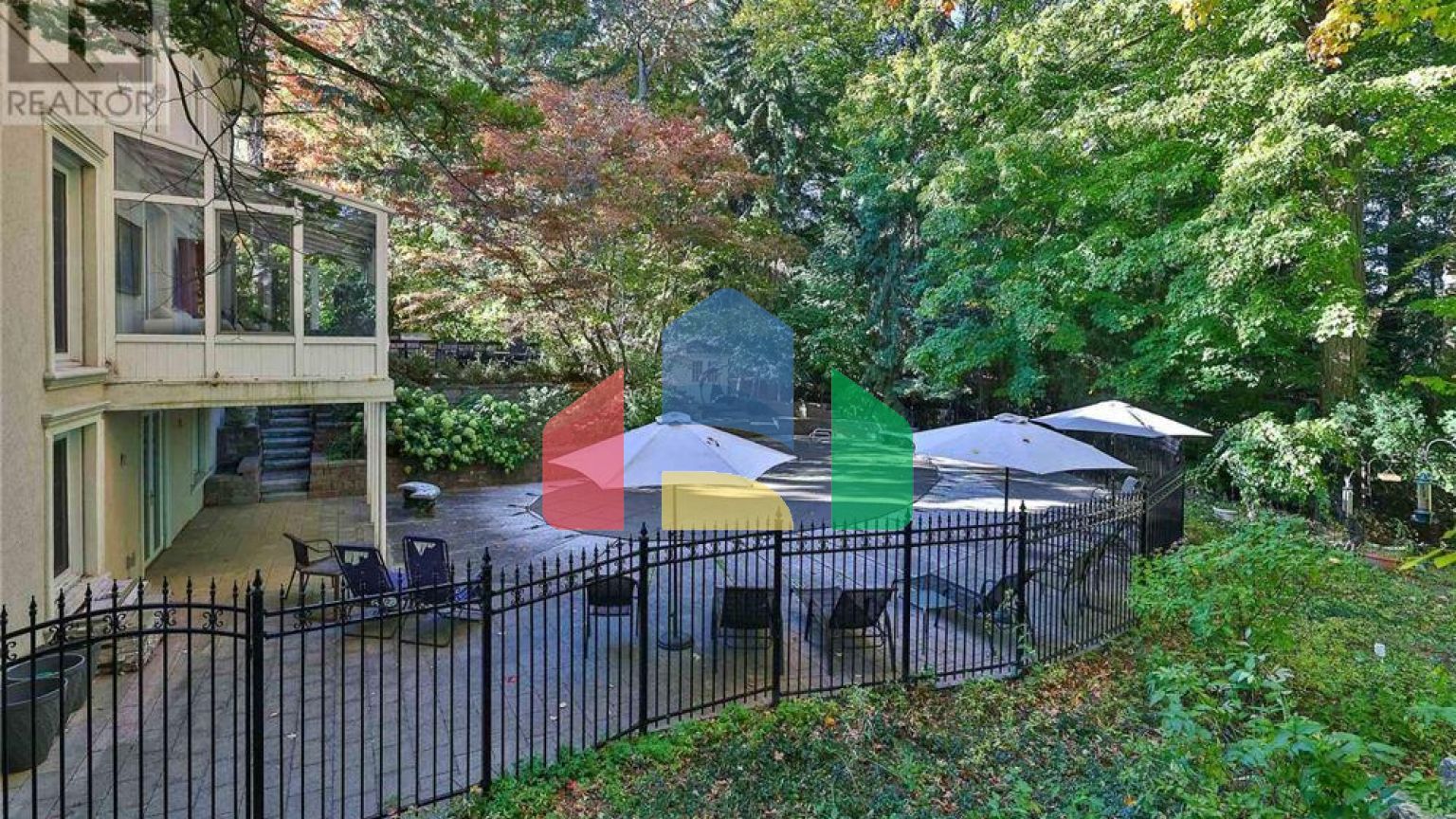 Residential - Single Family Home - Toronto, Canada - Canada