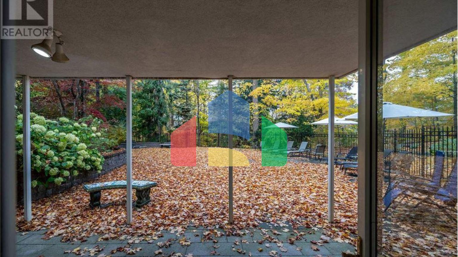 Residential - Single Family Home - Toronto, Canada - Canada