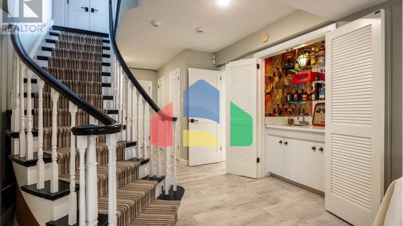 Residential - Single Family Home - Toronto, Canada - Canada