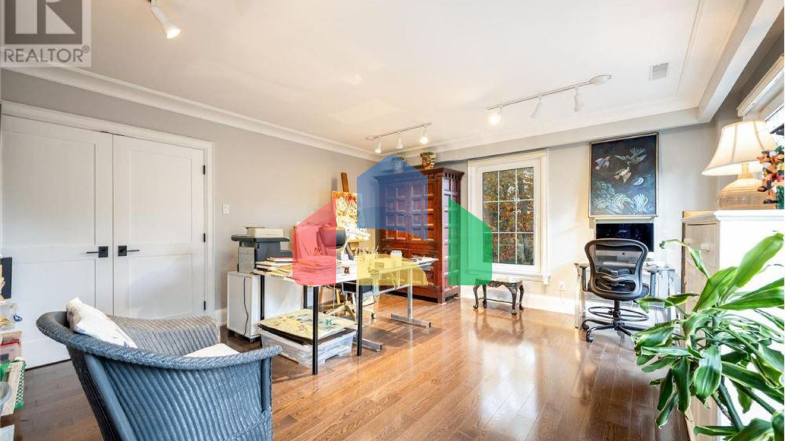 Residential - Single Family Home - Toronto, Canada - Canada