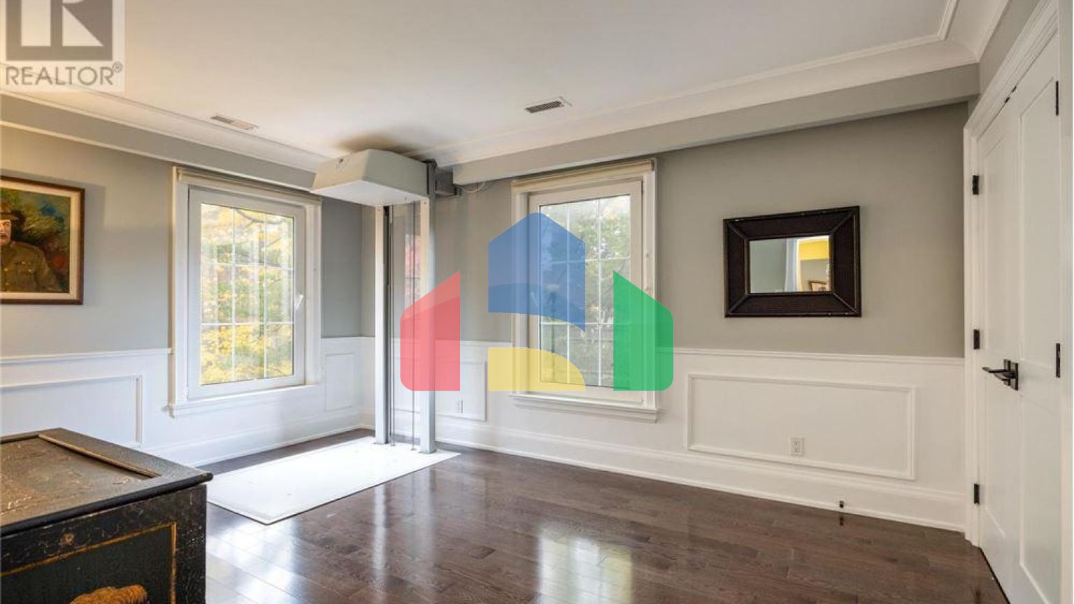 Residential - Single Family Home - Toronto, Canada - Canada