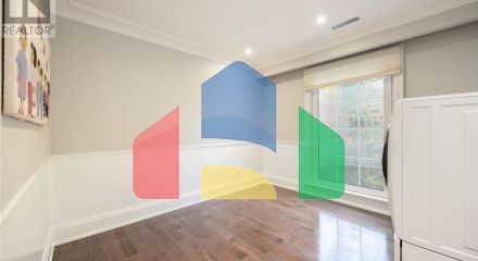 Residential - Single Family Home - Toronto, Canada - Canada