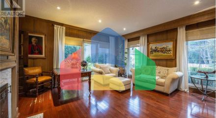 Residential - Single Family Home - Toronto, Canada - Canada