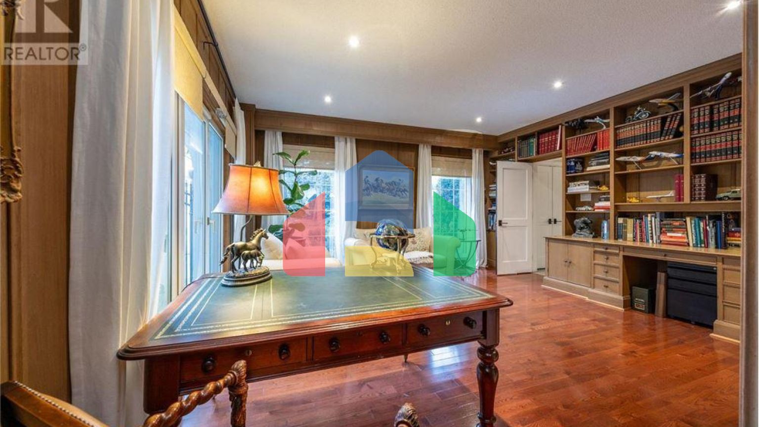 Residential - Single Family Home - Toronto, Canada - Canada