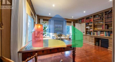 Residential - Single Family Home - Toronto, Canada - Canada