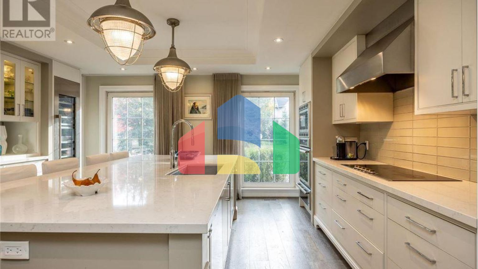 Residential - Single Family Home - Toronto, Canada - Canada