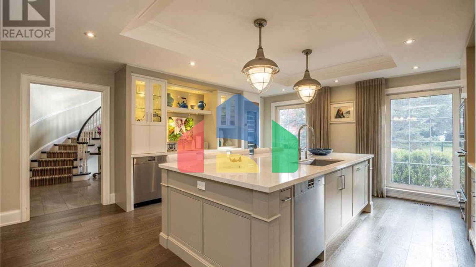 Residential - Single Family Home - Toronto, Canada - Canada