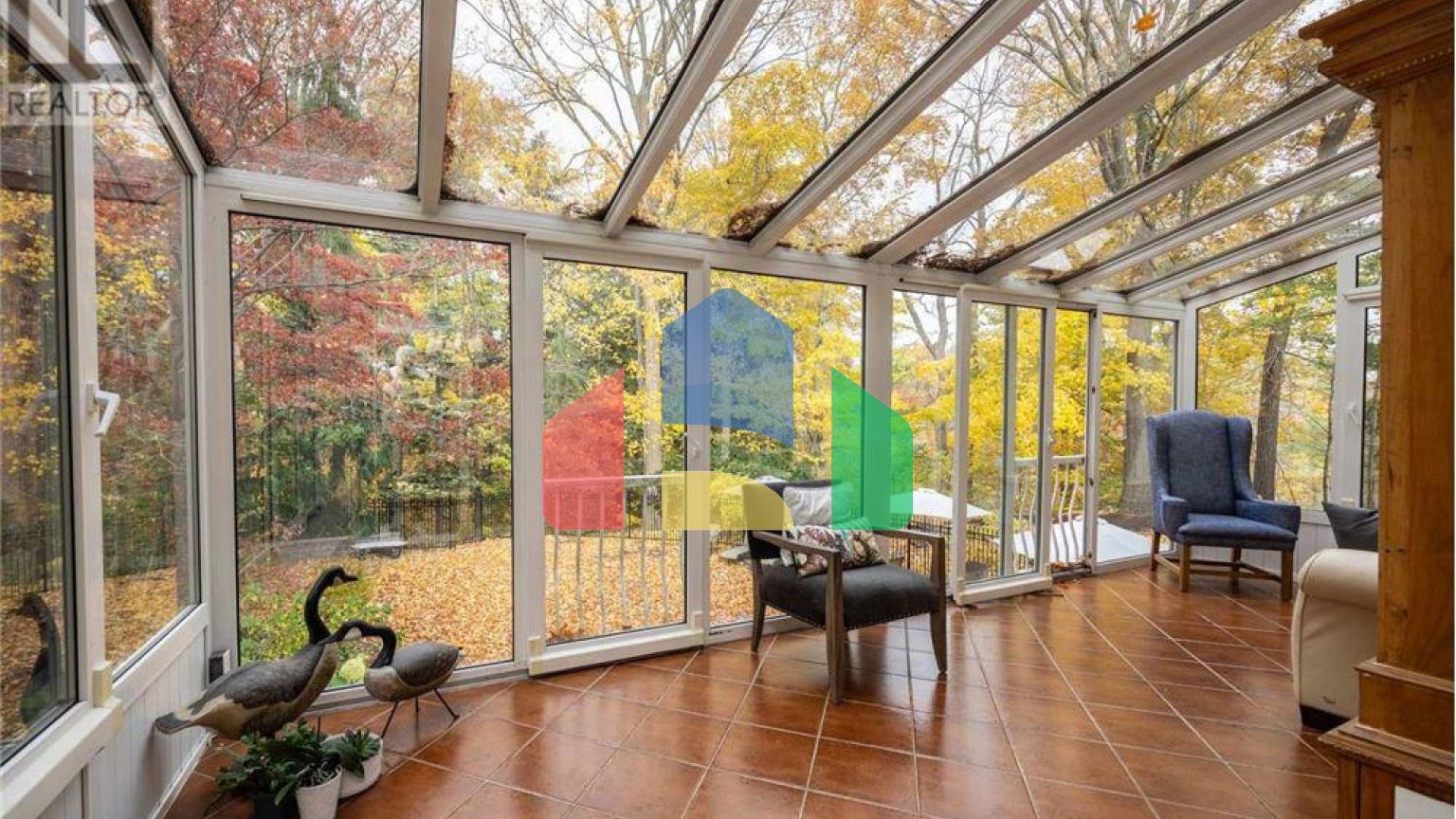 Residential - Single Family Home - Toronto, Canada - Canada