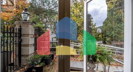 Residential - Single Family Home - Toronto, Canada - Canada