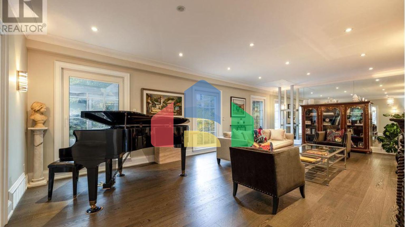 Residential - Single Family Home - Toronto, Canada - Canada