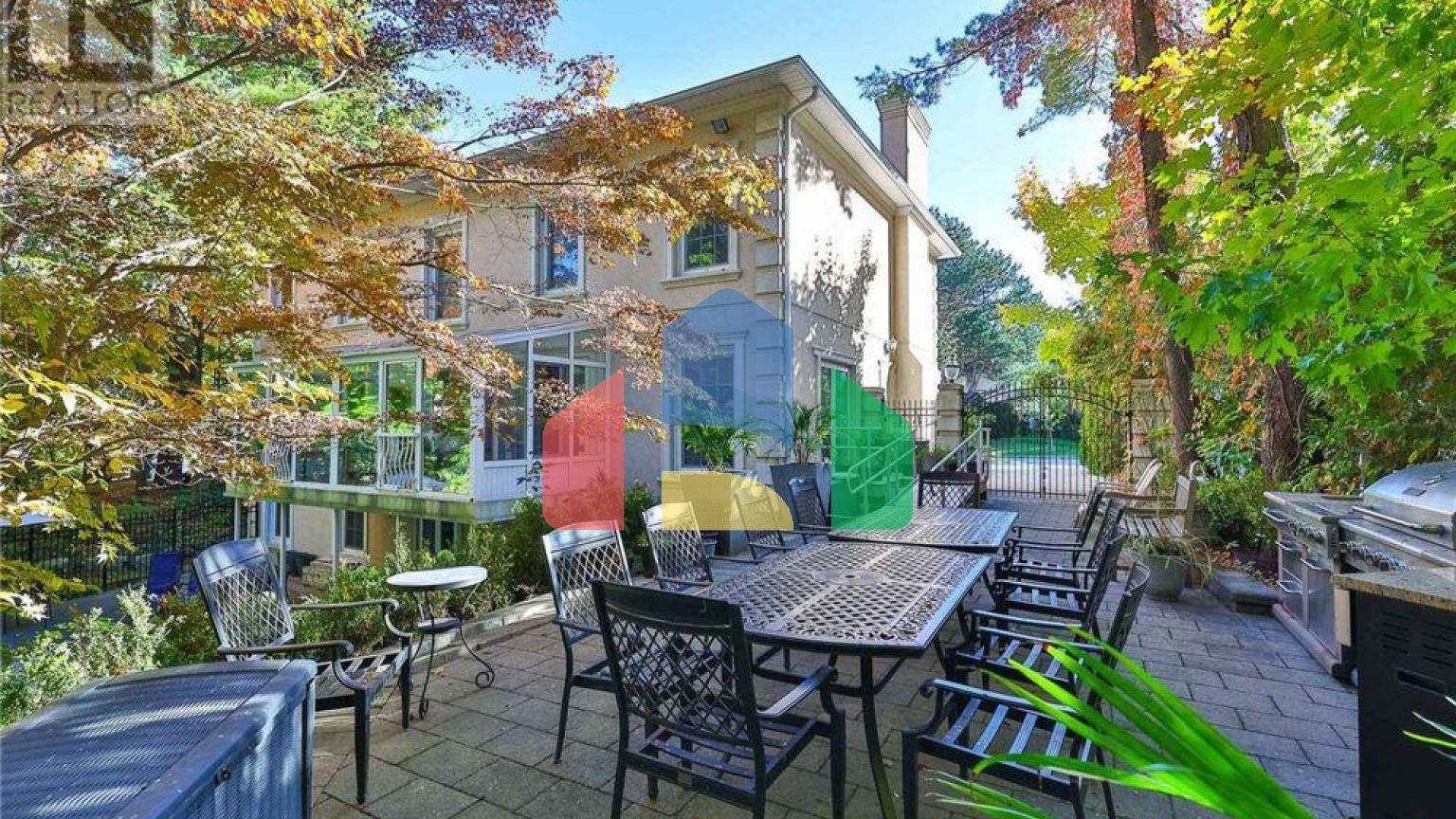 Residential - Single Family Home - Toronto, Canada - Canada