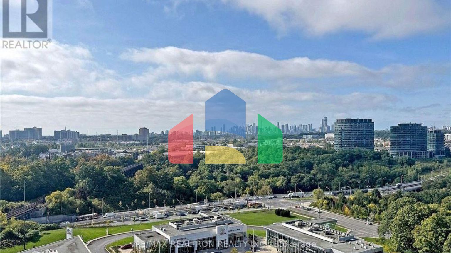 Residential - Condo/Apartment - Toronto, Canada - Canada