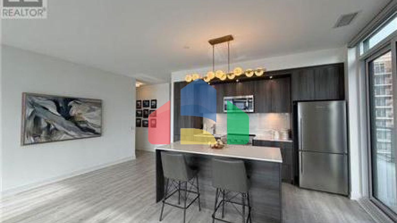 Residential - Condo/Apartment - Toronto, Canada - Canada