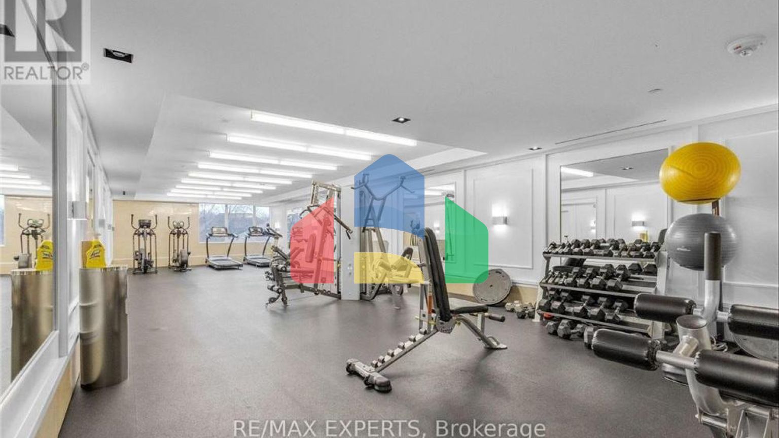 Residential - Condo/Apartment - Toronto, Canada - Canada