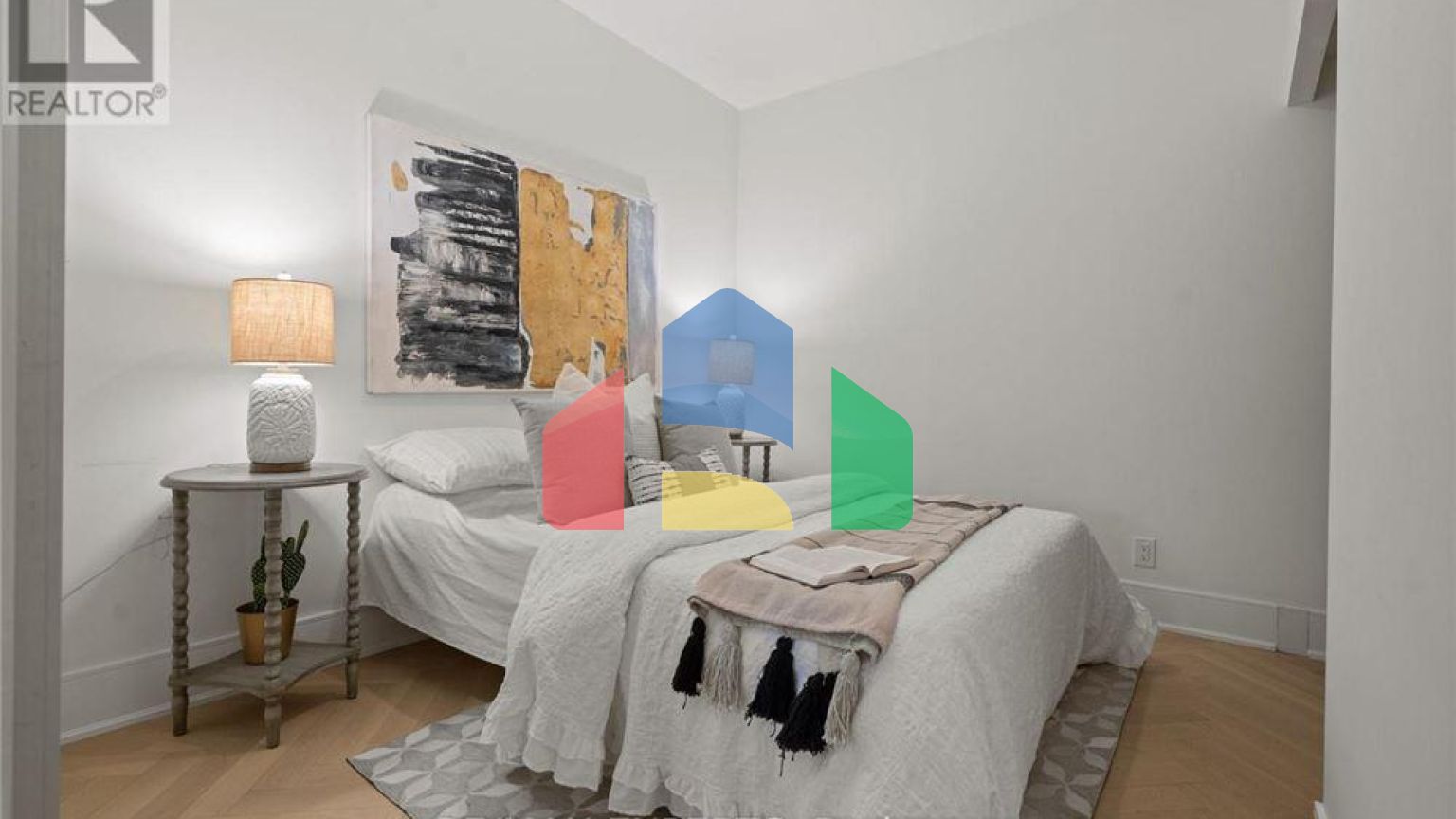 Residential - Condo/Apartment - Toronto, Canada - Canada