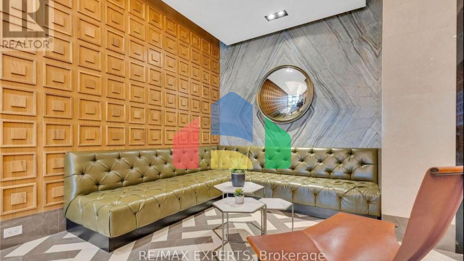 Residential - Condo/Apartment - Toronto, Canada - Canada