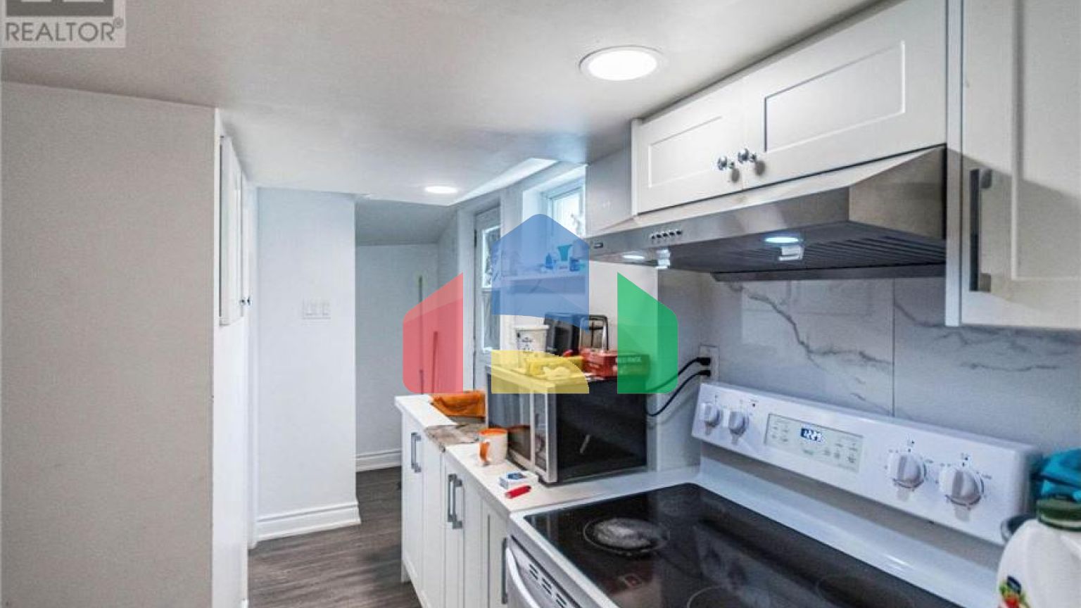 Residential - Single Family Home - Toronto, Canada - Canada